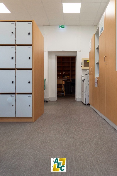 Rénovation du lycée polyvalent privé Blanche de Castille (ICEF) à Fontainebleau (77)