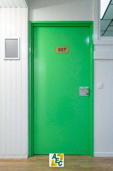 Rénovation du lycée polyvalent privé Blanche de Castille (ICEF) à Fontainebleau (77)