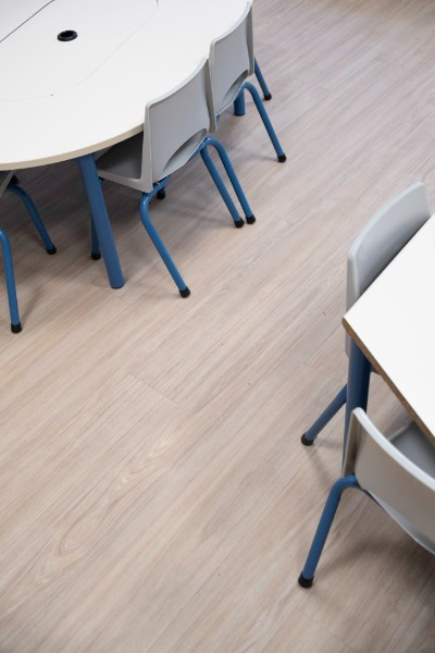 Ravalement, sols, faïence et peinture : AEC au cœur du projet de rénovation de l'école Pablo Neruda à Pontault-Combault (77)