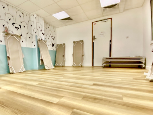 Peinture & sol dans la nouvelle crèche Les Petites Canailles à Boissise-le-Roi