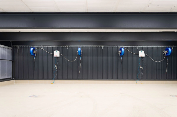 Rénovation de la Concession BYmyCAR BMW-MINI à Paris 12 : Un Projet d’Exception par AEC