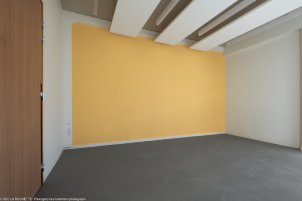 Travaux de peinture, sols et revêtements pour la nouvelle Maison Départementale des Solidarités de Coulommiers (77)