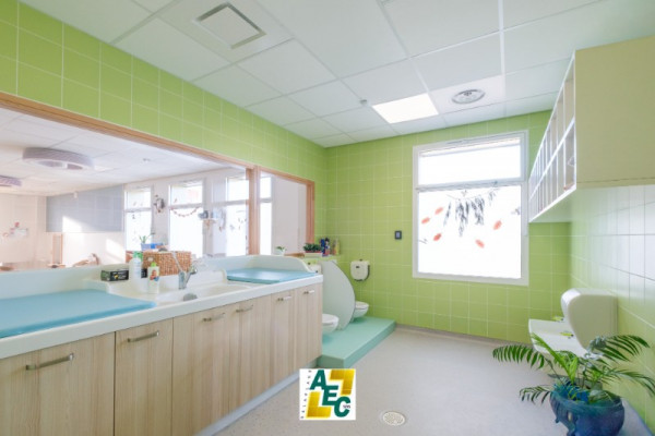 Nouveau pôle social « La Ruche » à Sens : peintures, sols et carrelages réalisés par AEC